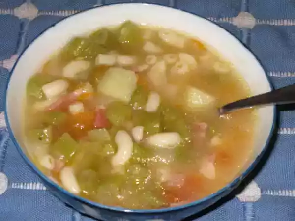 Receita Sopa de feijão à minestra