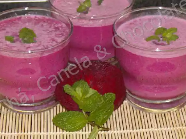 Receita Batido de beterraba e banana