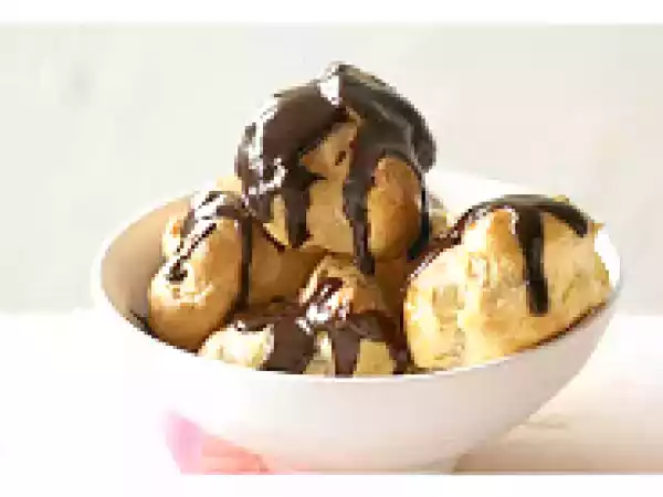 Receita Profiteroles com sorvete