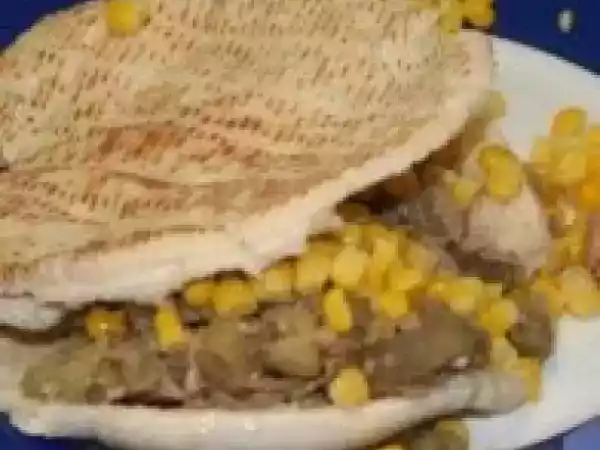 Receita Pita com atum e milho