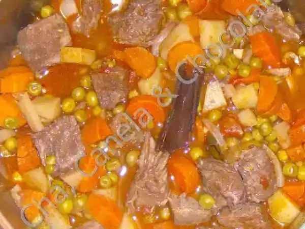 Receita Jardineira de vitela em vinho e canela