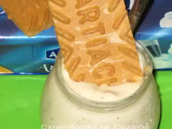 Receita Iogurte de bolacha de nata