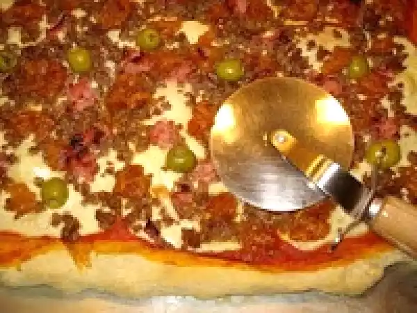 Receita Pizza de carne e farinheira