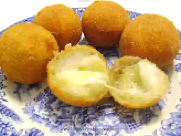 Receita Massa básica para salgadinhos - bolinha de queijo com catupiry