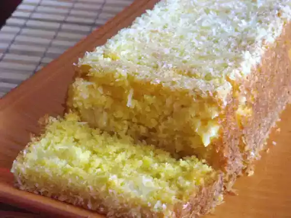 Receita Bolo de côco e ananás (abacaxi)