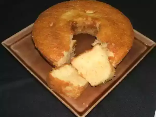 Receita Bolo de iogurte com amêndoa e limão