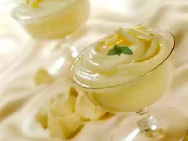 Receita Mousse de chocolate branco com hortelã