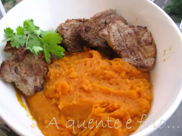 Receita Lombinhos de porco com puré de abóbora