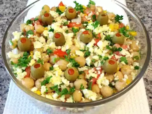 Receita Salada de grão-de-bico