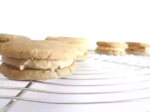 Receita Bolachas de café recheadas (também na versão chocolate)