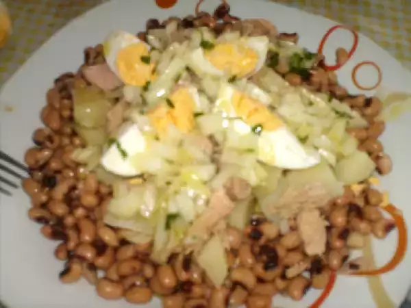 Receita Salada de feijão frade, atum, batata e ovo