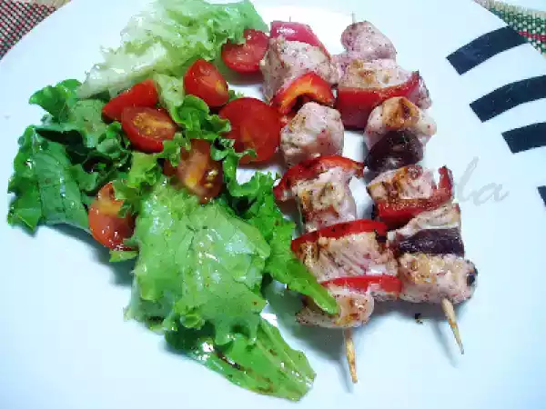 Receita Espetadas de frango com sumac e iogurte