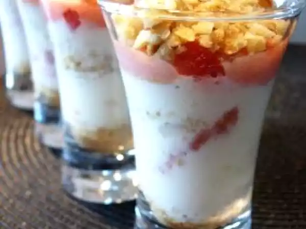 Receita Semi-frio de marmelada e nozes