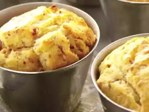 Receita Queques de carnes frias