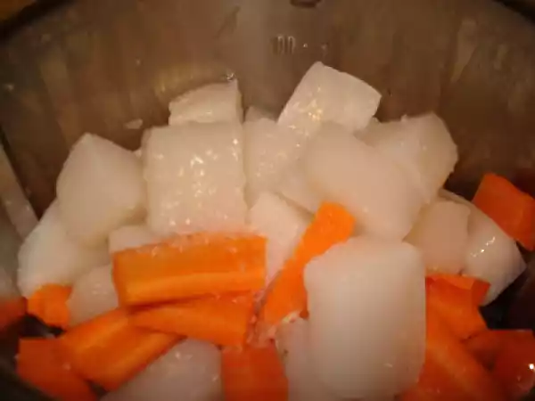 Receita Pota guizada com cenoura e couve lombarda...
