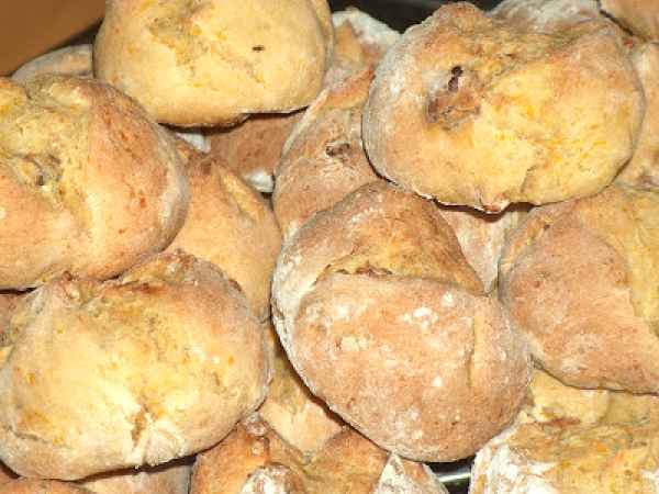 Receita Pãezinhos para o dia do bolinho