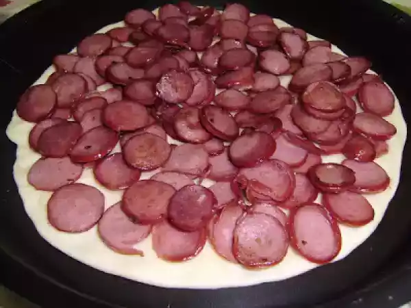 Receita Torta de escarola, calabresa e cream cheese - massa fermentada