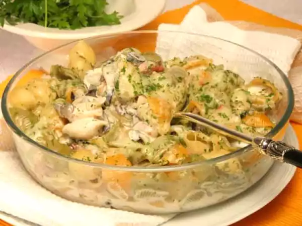 Receita Pasta gratinada com natas três queijos