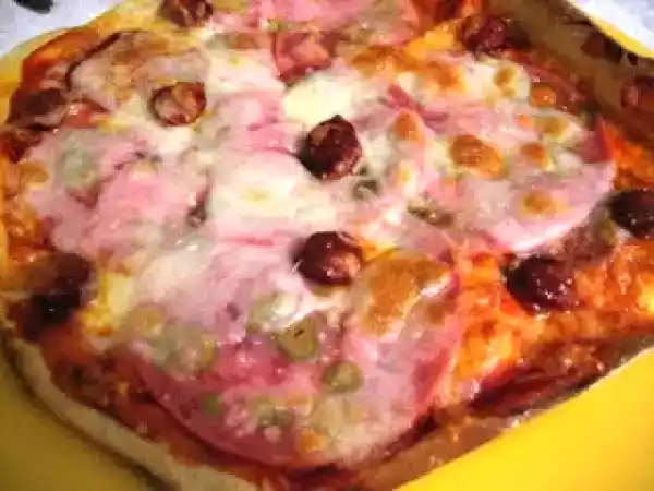 Receita Pizza de mortadela