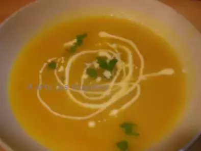 Receita Sopa de abóbora com coentros e natas