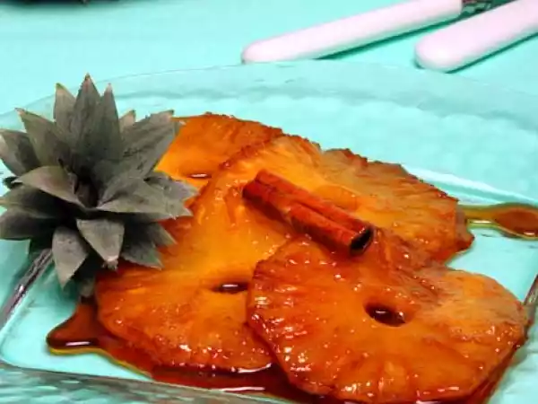 Receita Ananás flamejado