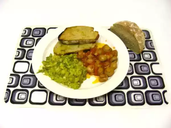 Receita Espargos selvagens com ovos mexidos