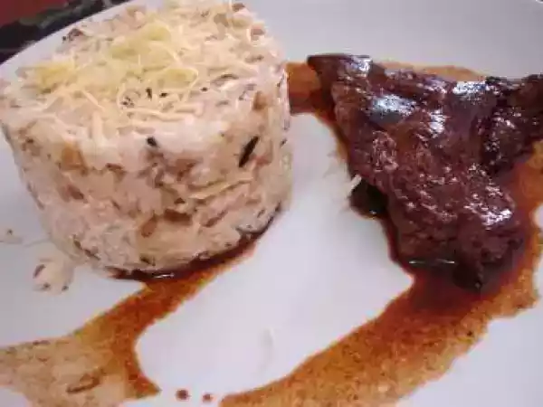 Receita Arroz piemontês com filé mignon gratinado e grelhado