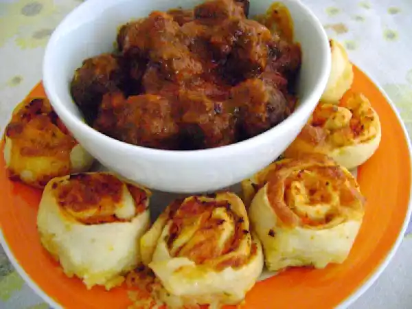 Receita Pizza enrolada ou rocambole de pizza