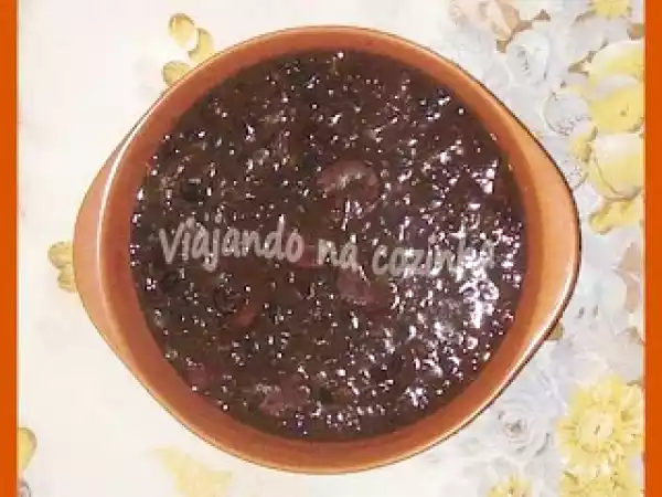 Receita Receita - feijão preto com linguça