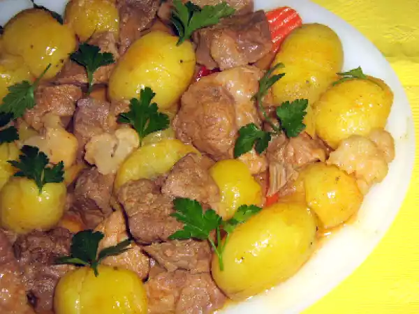 Receita Rojões com batatinhas novas