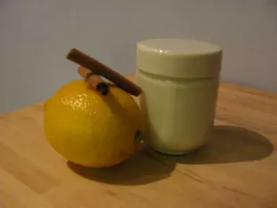 Receita Iogurte caseiro de limão e canela