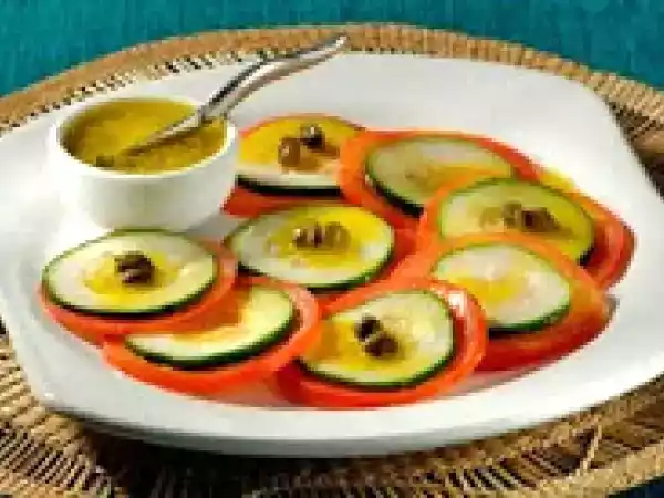 Receita Carpaccio de tomate e pepino (vegana)