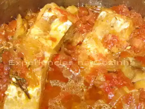 Receita Filetes em tomatada
