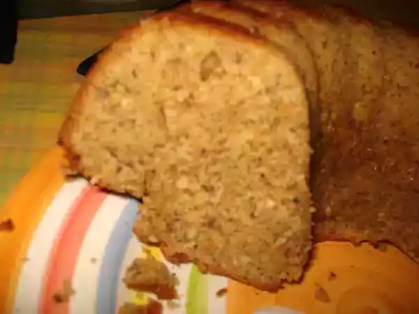 Receita Bolo de cenoura, avelãs e açúcar mascavado...