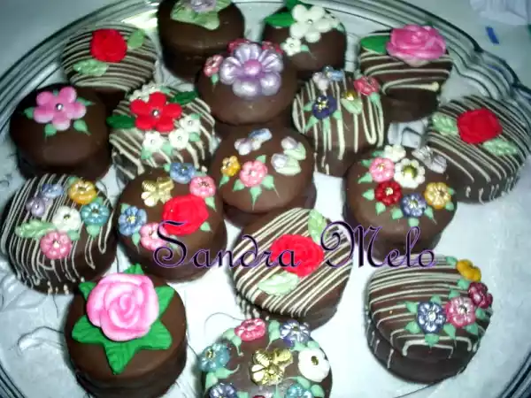 Receita Cobertura de leite ninho - cupcakes