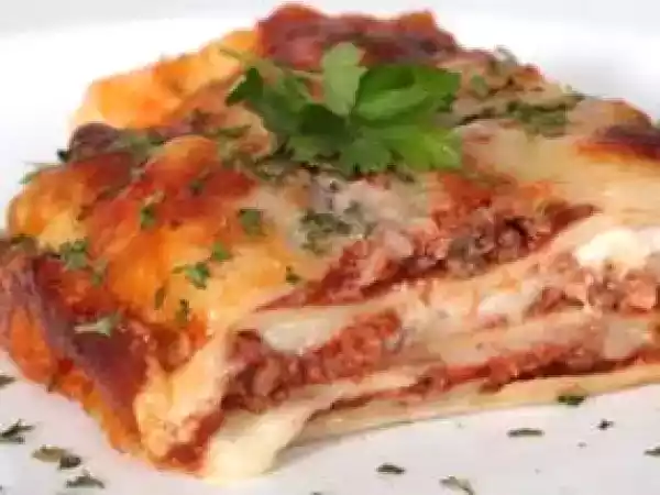 Receita Lasanha bolonhesa com molho branco