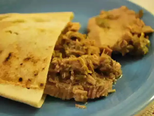 Receita Carne fria com molho de anchovas e alcaparras