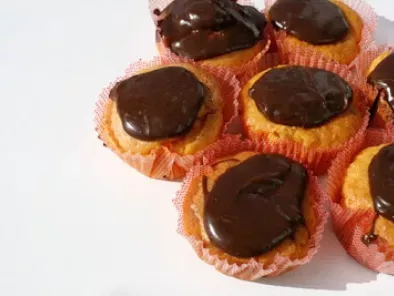 Receita Muffins de cenoura e chocolate
