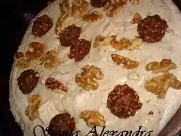 Receita Doce de natas e leite condensado com bolachas, nozes e ferrero