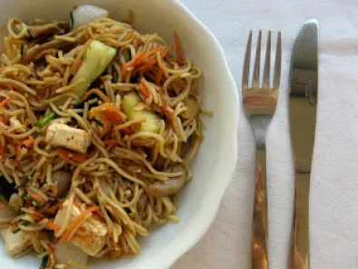Receita Noodles com vegetais e tofu