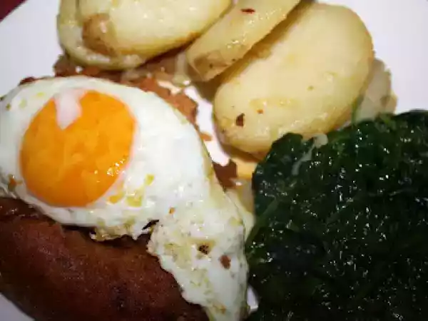 Receita Alheira de mirandela com espinafres