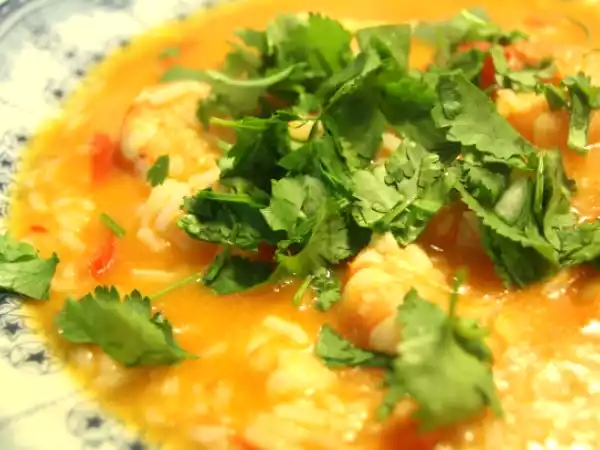 Receita Arroz de gambas polvilhado com coentros