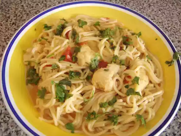 Receita Massa esparguete com lombinhos de pescada