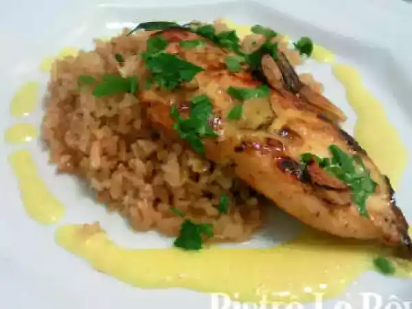 Receita Filé de frango com molho de mostarda e vinho branco e arroz inte