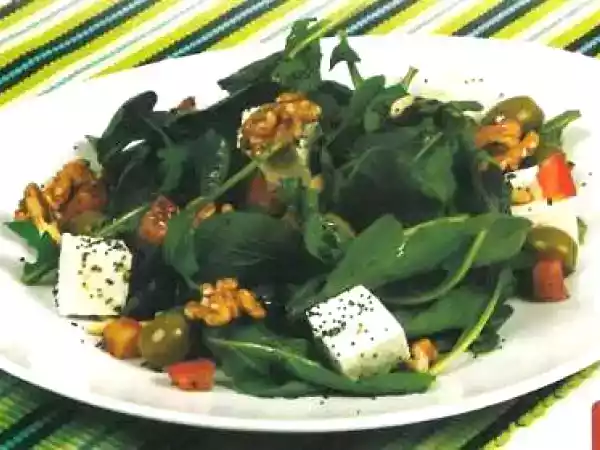 Receita Salada de rúcula com queijo feta