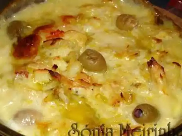 Receita Bacalhau gratinado com camarão e bechamel