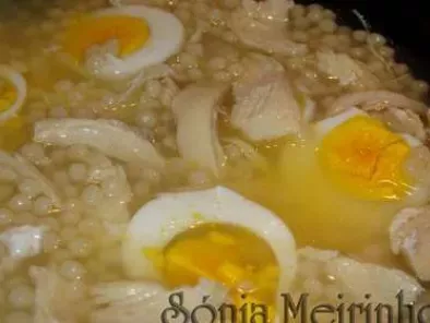 Receita Canja de frango com ovo cozido