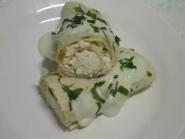 Receita Panqueca com recheio de ricota e damasco
