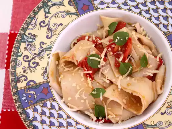 Receita Massa com molho de tomate cereja e balsâmico de jamie oliver