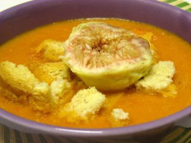 Receita Sopa de tomate com figos